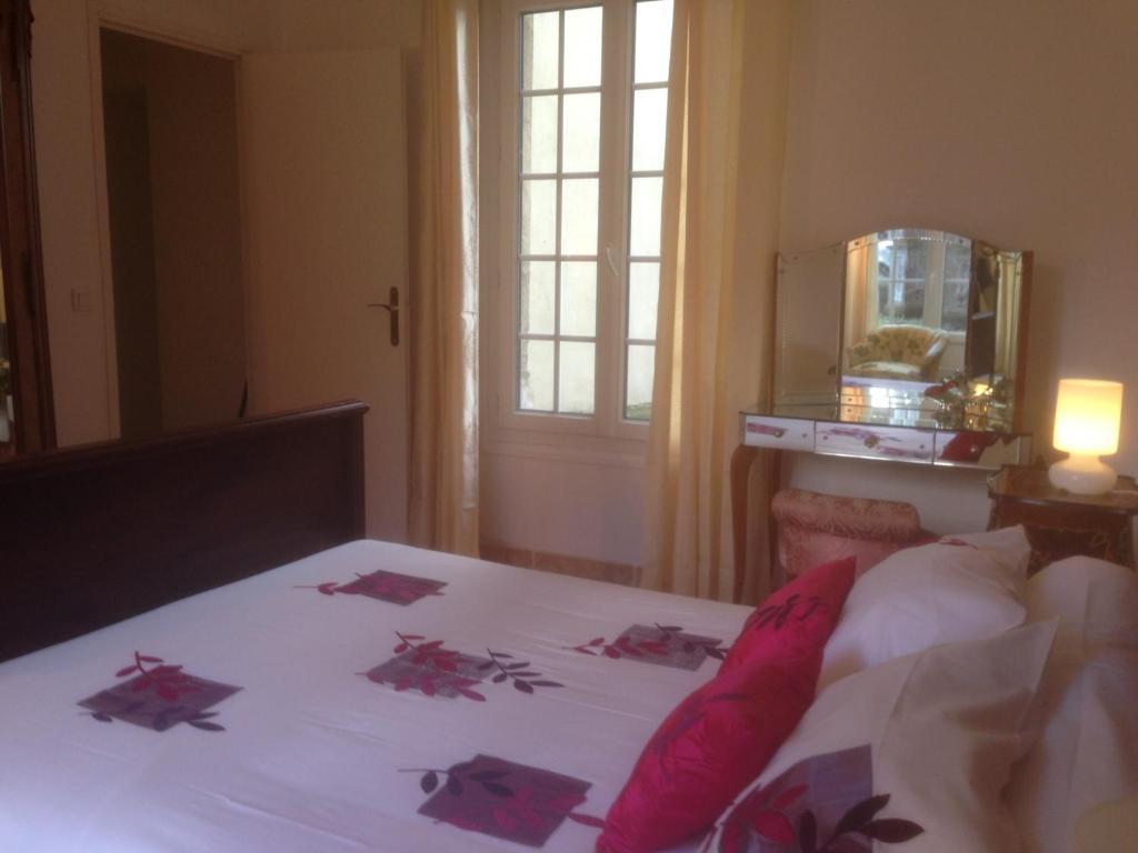 Top' Appart Hotel Pont-Sainte-Maxence Room photo